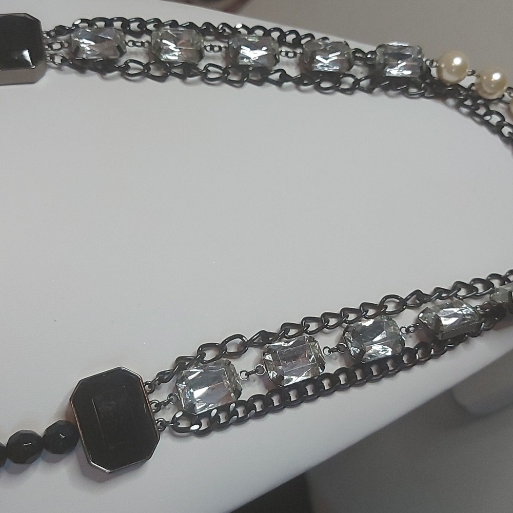Vintage Avon Mixed Necklace - Picture 3 of 6